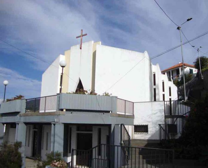 igreja-choupana