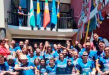 Grupo vindo Brasil dança na Madeira
